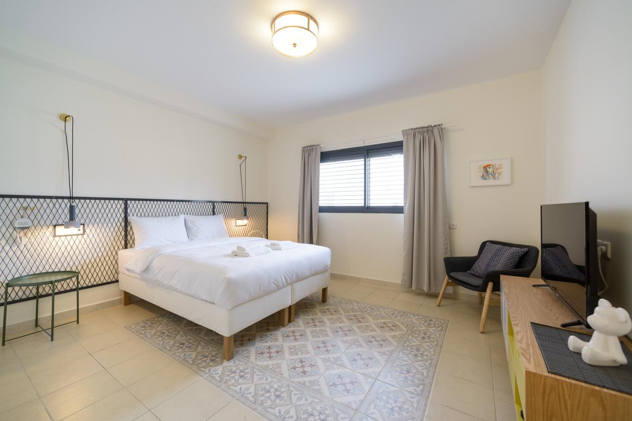Luka 15 - By Beach Apartments Tlv เทลอาวีฟ ห้อง รูปภาพ